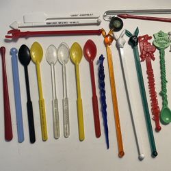 22 Vintage Swizzle Stir Sticks Drink Barware Advertising, playboy, Hotels,