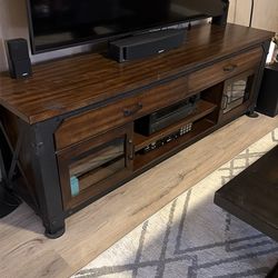 tv stand