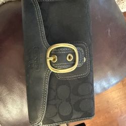  Authentic coach wallet 