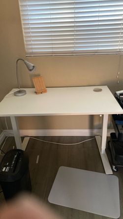 Ikea TROTTEN Desk sit/stand, white, 47 1/4x27 1/2 "