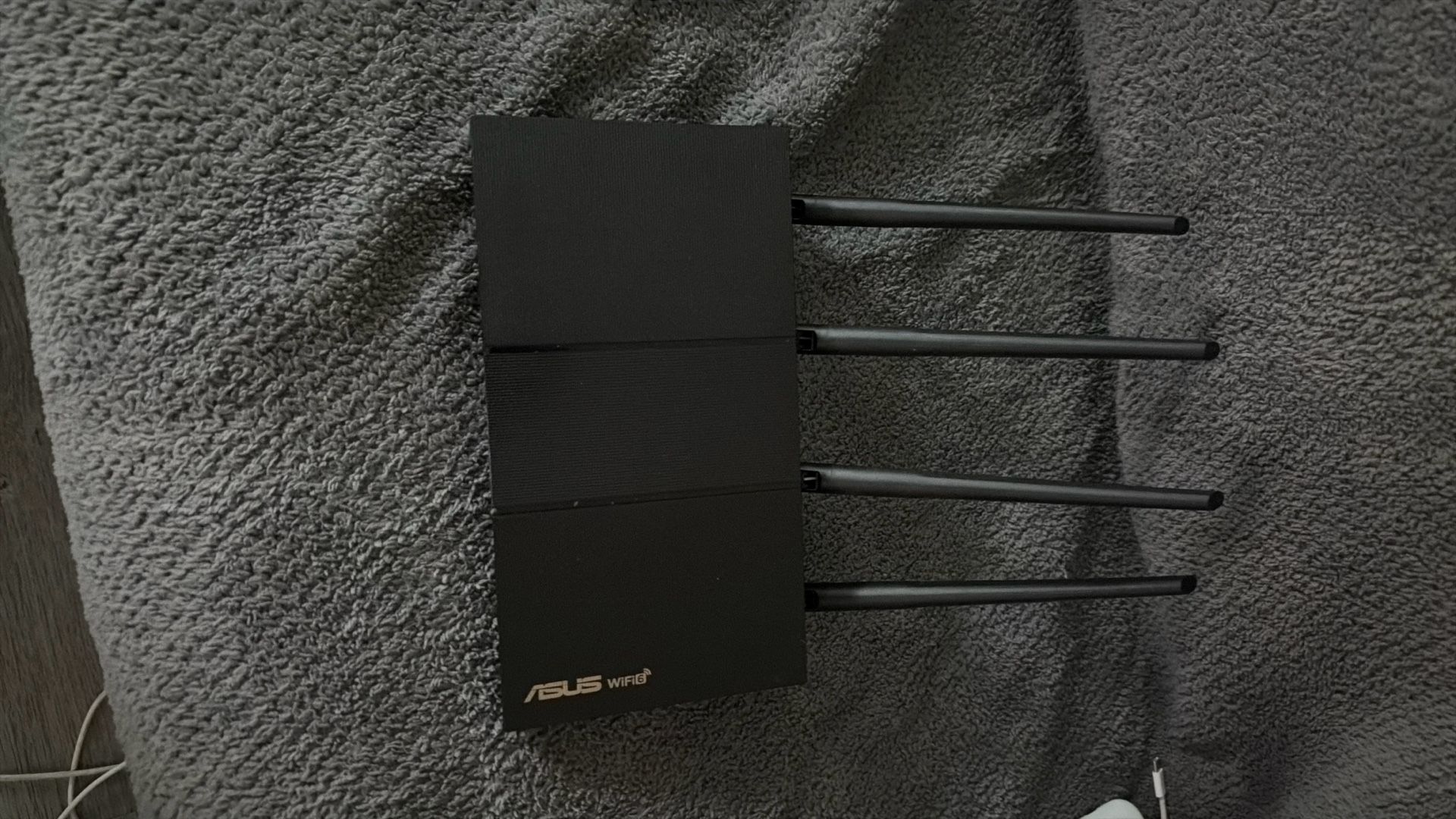 Asus rt ax1800v2