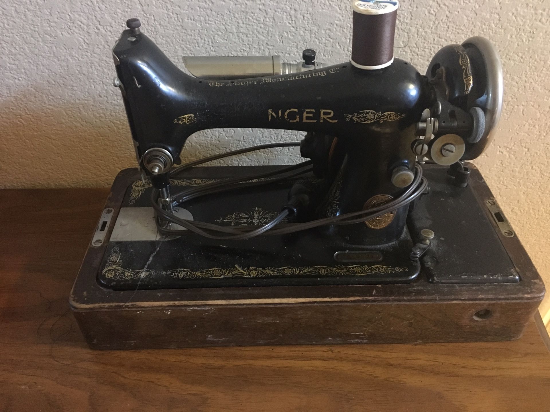 Antique Singer sewing machine for Sale in Peoria, AZ OfferUp