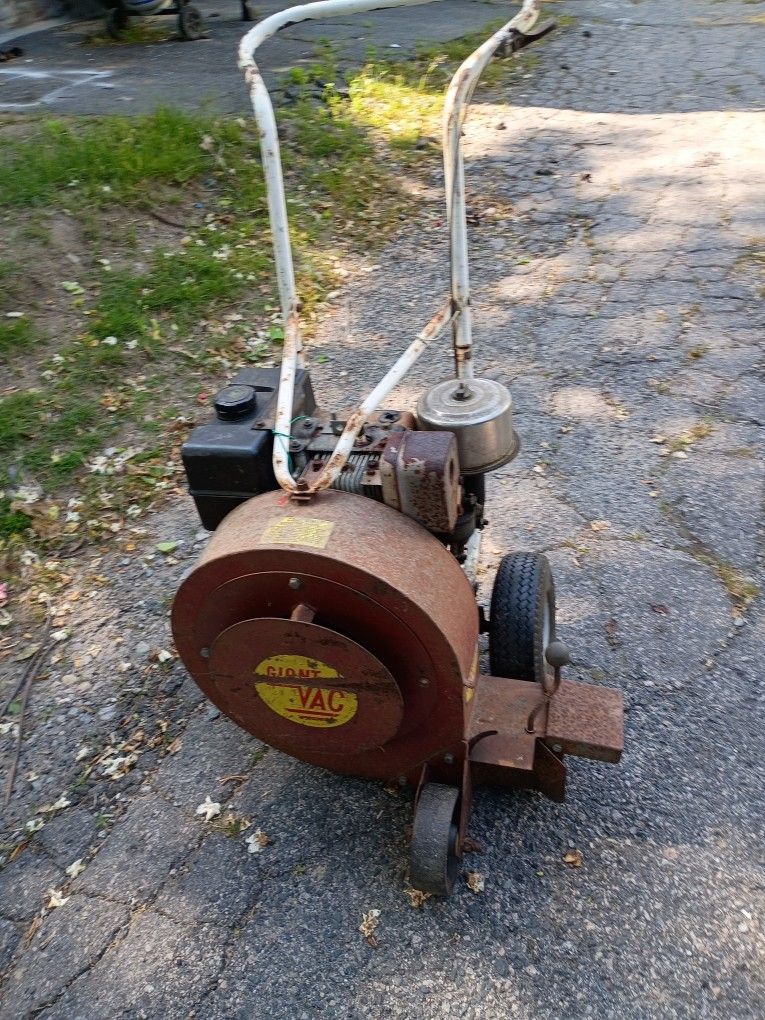 Leaf Blower