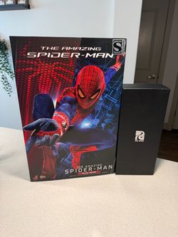 Hot Toys The Amazing Spiderman Deluxe Special Edition & Rise Works Peter Parker body