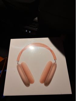 AirPod Max with smart case