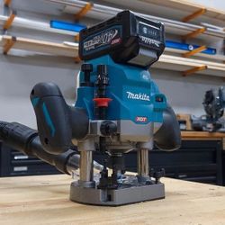 New Makita 40V XGT Brushless Cordless 2-1/4 Maximum HP Plunge Router (Tool Only) 