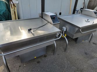 Cleveland Tilt Skillet