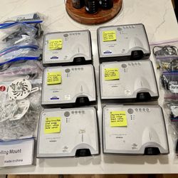 Nice Hitachi Projectors (6 total)