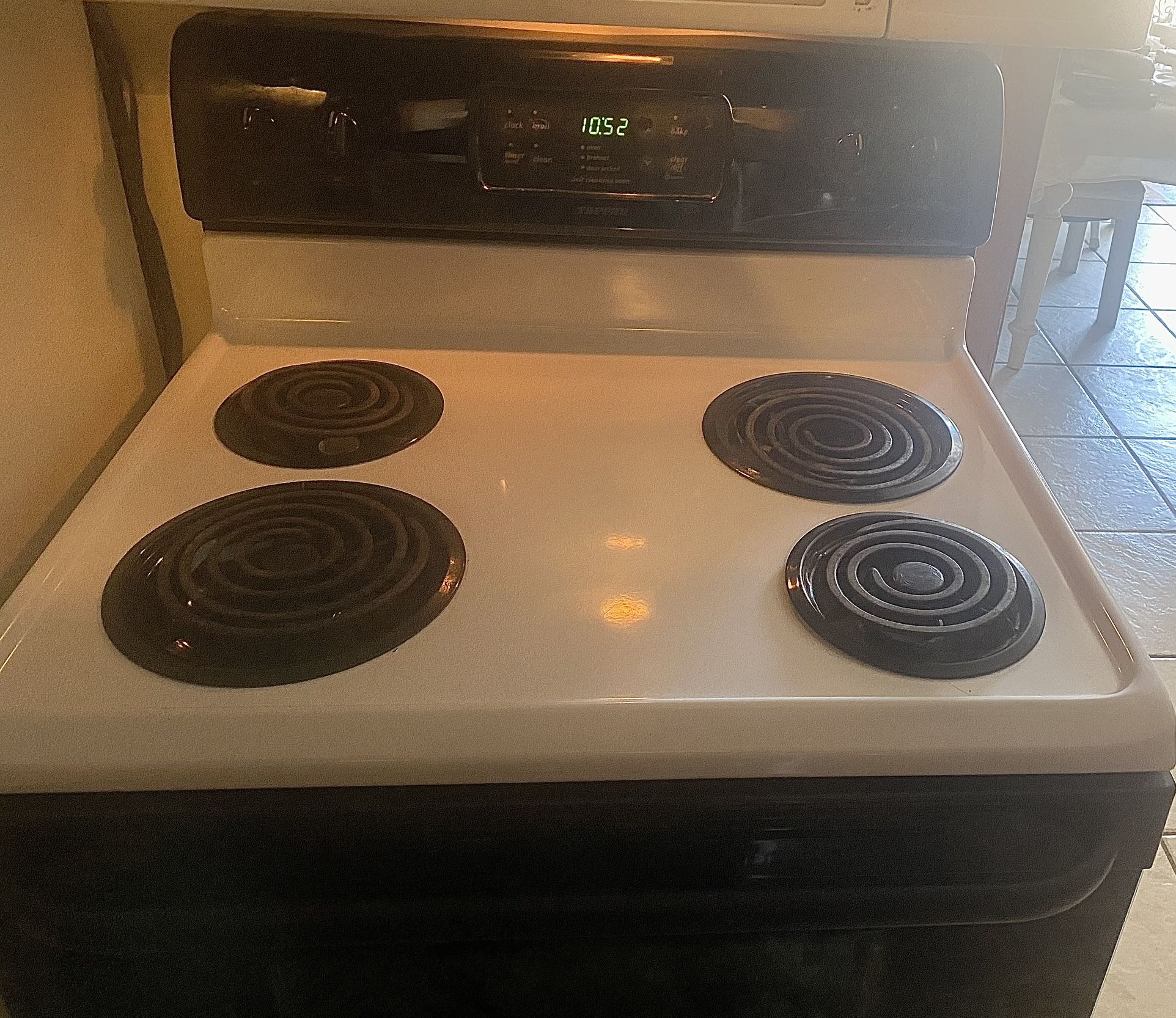 Great Tappan Electric Stove 