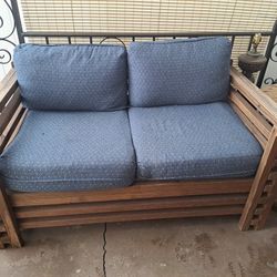 Strong And Sturdy Outoor Patio Furniture 