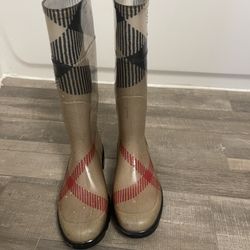 Burberry Rainboots