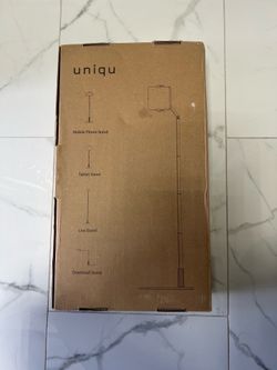FLEXISTAND TRIPOD WITH REMOVABLE LIGHTS (LIKE NEW) $85