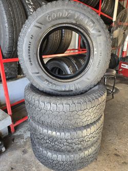 17 INCH TIRE 265/70R17 GOODYEAR WRANGLER WORKHORSE 