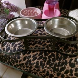 Cute Pet Bowls N Stand 5 Lots See My Post Go Look