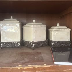 Savanah canisters 3 piece set