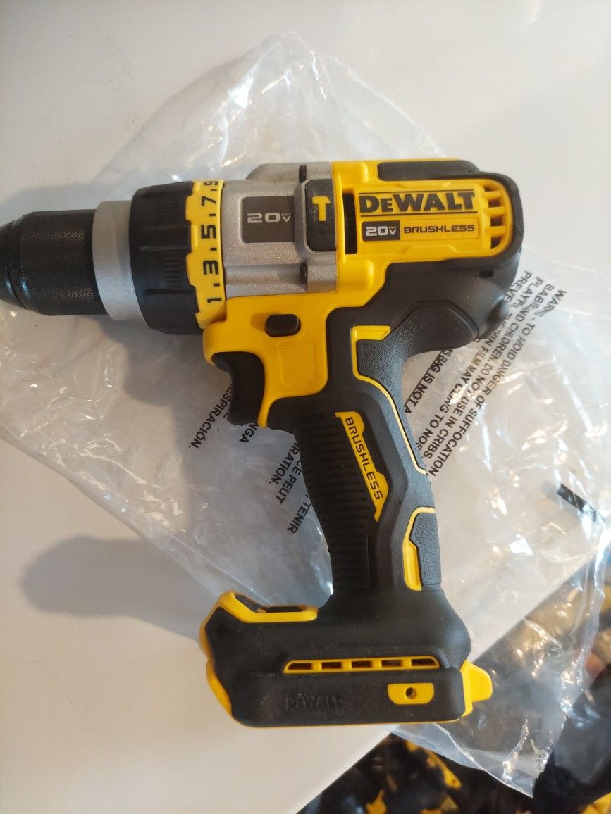 3 Speed Hamer Drill Dewalt  Tool Only 