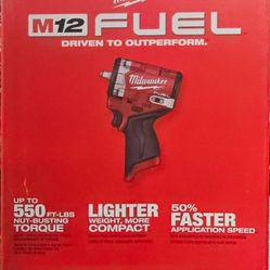 Milwaukee Fuel M12 Stubby  3/8
