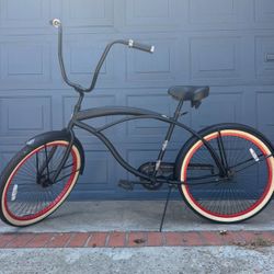 Beach Cruiser - MINT Head Turner