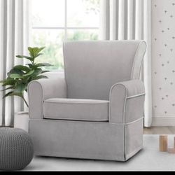 Chair/ Benbridge Glider/ Nursery/ Furniture/ Livingroom/ New