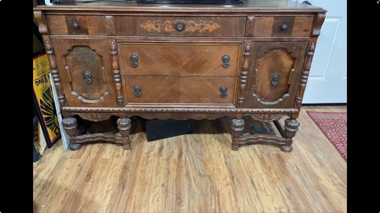 Antique Furniture 