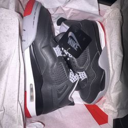 Jordan 4 Breds 