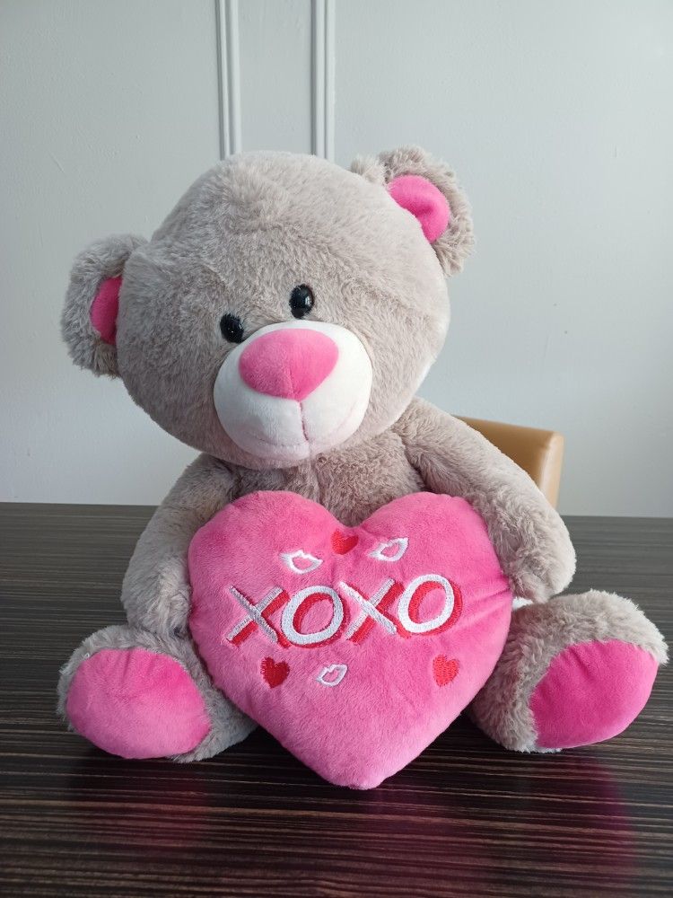 Best Made Toys Stuffed Plush medium size Teddy Bear  Valentines Hearts XOXO Love