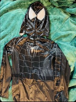 Spider-Man Black Venom Kids Costume - 48” in length from shoulder to top of foot $10