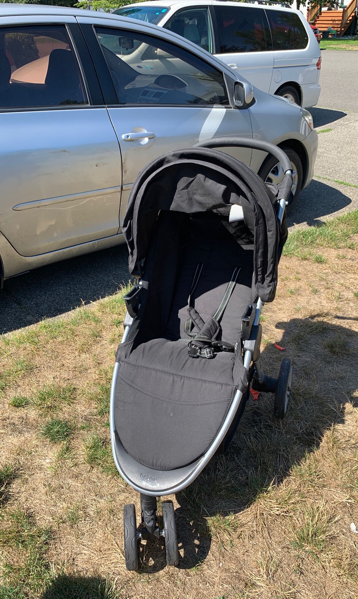 Britax travel system (car seat, base and stroller)