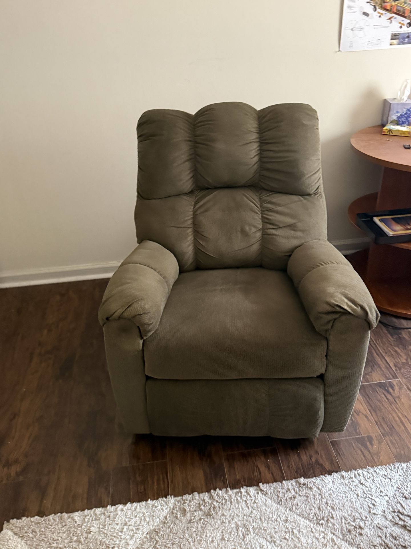 Rolling Recliner Couch