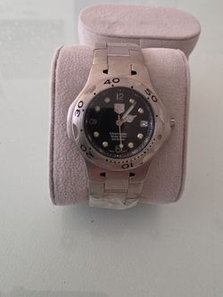 The TAG Heuer WL5111 Kylium black Dial Quartz