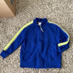 Boys sweatshirt like new size 4/5