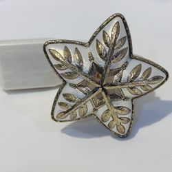 Bath & Body Works Wallflower Fragrance Plug Holiday Christmas Golden Snowflake 