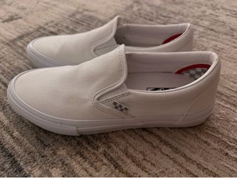 Vans slip on shoes white