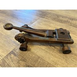 Vintage Toy Wood CATAPULT. No Accessories.