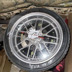 TIRE WALL CLOCK AA BATTERY OPERATED