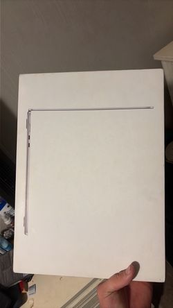 Apple MacBook Laptop Box