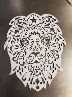The lying lion