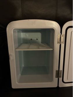 Black mini fridge