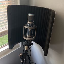 Studio Sterling Microphone Bundle