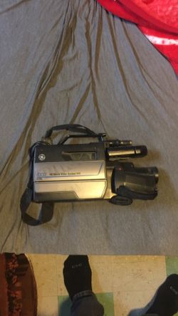 Vintage 1988 General Electric camcorder