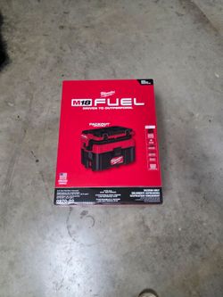 Milwaukee 0970-20 M18 FUEL PACKOUT 2.5 Gallon Wet/Dry Vacuum
