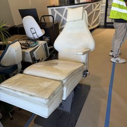 Medical / Dental chairs FREE