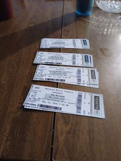 Season Tickets To The Hyltonperforming Artscenter