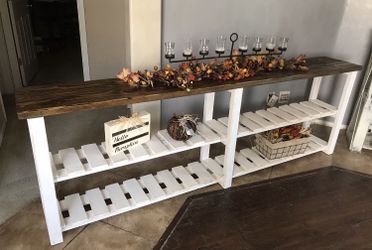 Farmhouse Style Custom Decor