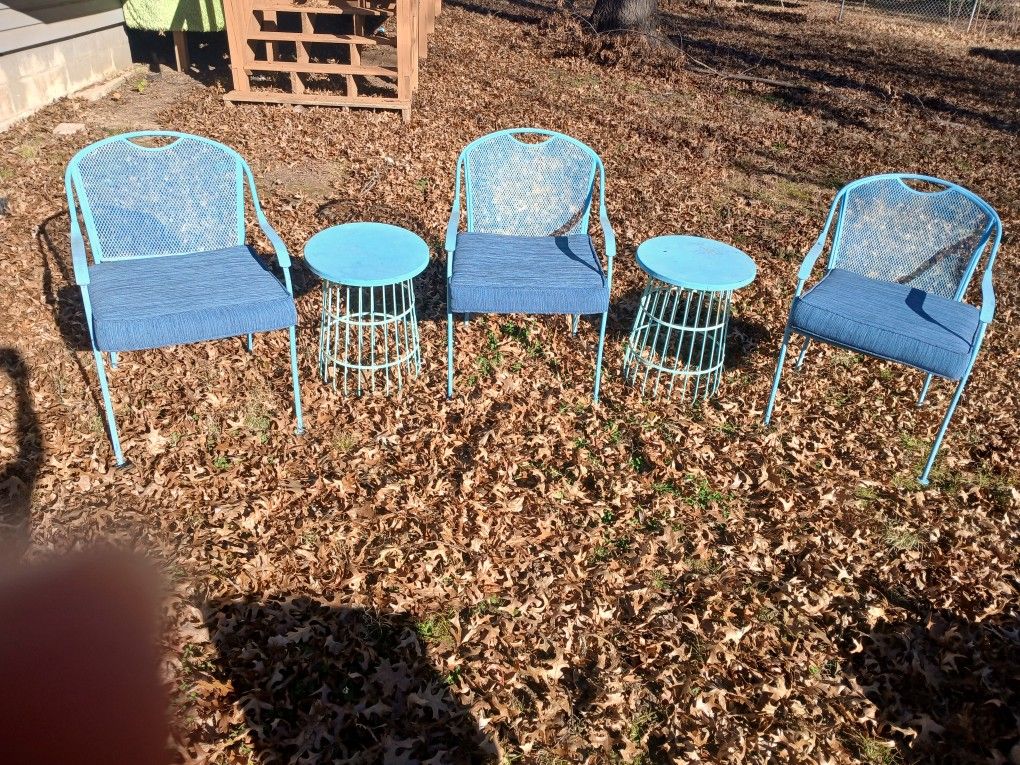 3 Blue Chairs With 2 Blue Side Tables
