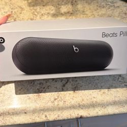 Beats Pill Speaker 