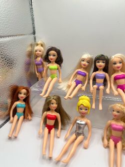 Polly pocket dolls