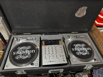 Stanton DJ Turntables Vestax Mixer And Odyssey Coffin Case