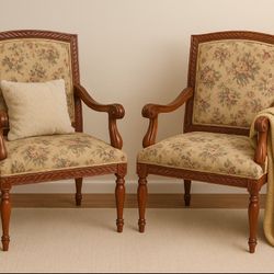 Elegant Carved Wood Armchairs – Timeless Floral Upholstery – Pair 