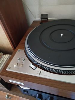 Turntable Pioneer pl530 working will demo